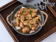 Rửa nấm hương khô dùng nước nóng hay lạnh mới chuẩn, 30 năm tôi làm sai chỉ vì một thói quen!
