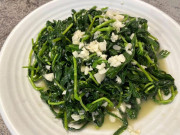 Bếp Eva - Rau dại mọc bờ mọc bụi nay thành đặc sản, có tiền chưa chắc đã mua được, đem xào tỏi được món cực ngon