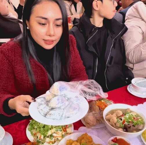 Ngán hấp ăn mềm mọng, ngọt thịt. Ảnh: Đoan Trang