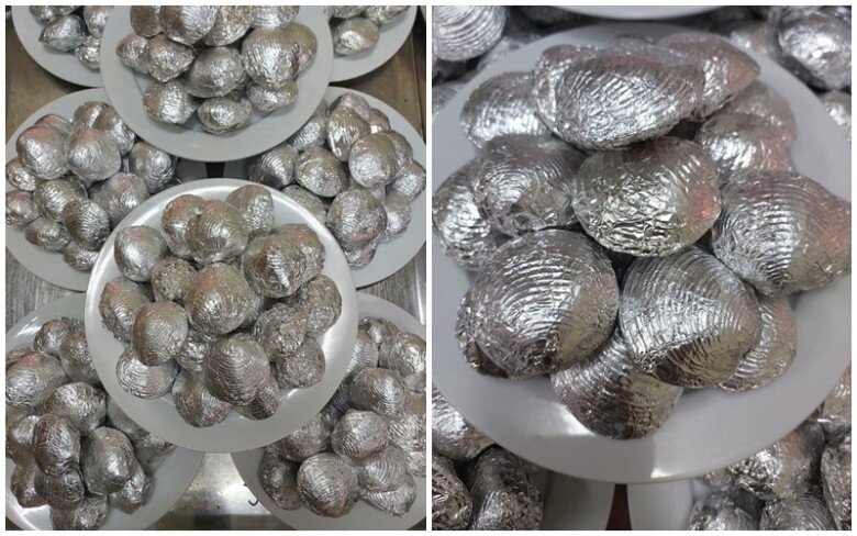 Ngán hấp giấy bạc là món ăn quen thuộc trong mâm cỗ ở Quảng Yên. Ảnh: Ngán biển QN