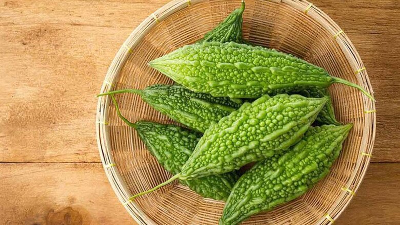 Mua mướp đắng, người sành ăn thấy chỗ này nhỏ là mua ngay, quả nào cũng ngon giòn, ít đắng - 3