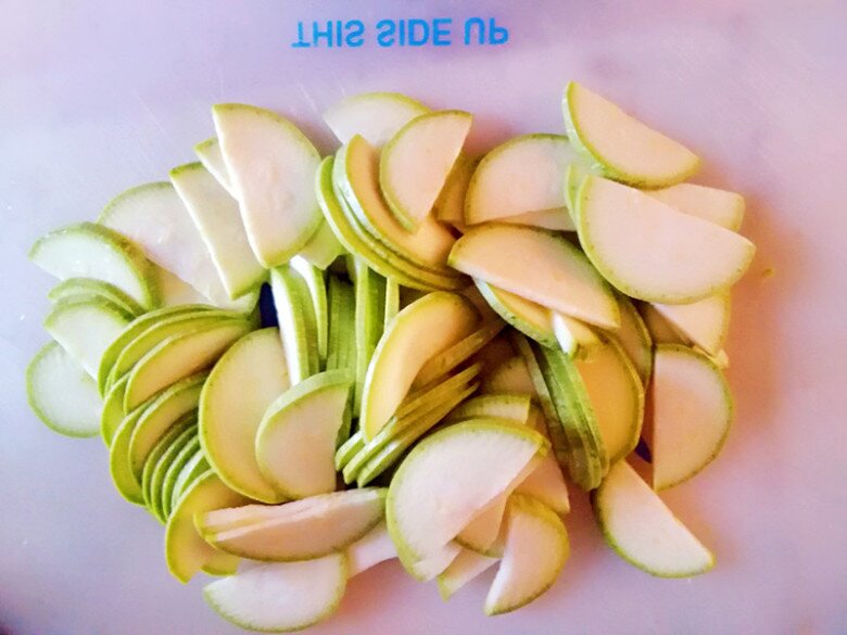 Quả này rẻ nhưng là kho dinh dưỡng thiên nhiên, xào với thịt vừa ngon lại bổ dưỡng, trôi cơm - 2