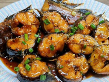 Loại cá bị chê bẩn nhưng bổ ngang vi cá mập, chợ bán đầy mà ít người mua ăn, kho tiêu ngon đỉnh nóc, kịch trần