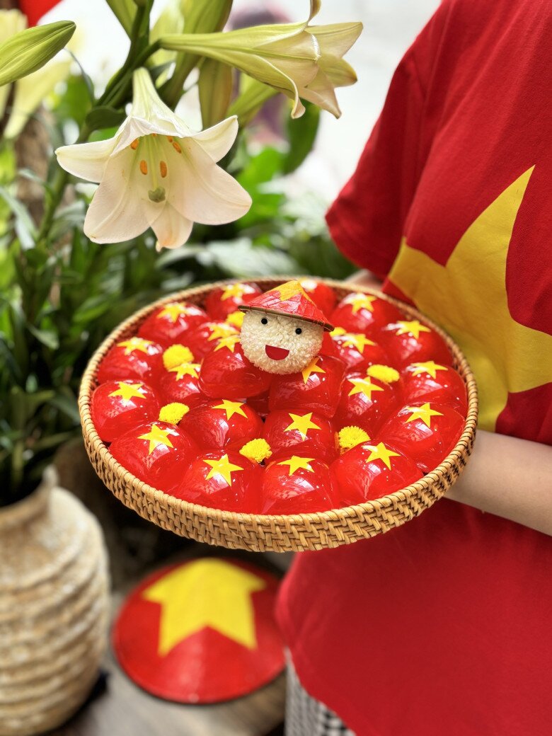 Món bánh xu xê yêu nước của chị Vũ Thu Hương.