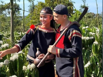 Fan Hen réo tên Lalago, Lalago... làm thật!