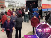 Tin tức - Sinh con thứ 3 được cô công chúa nhỏ, cặp vợ chồng 9x "chơi lớn", tặng 100.000 quả trứng cho bà con
