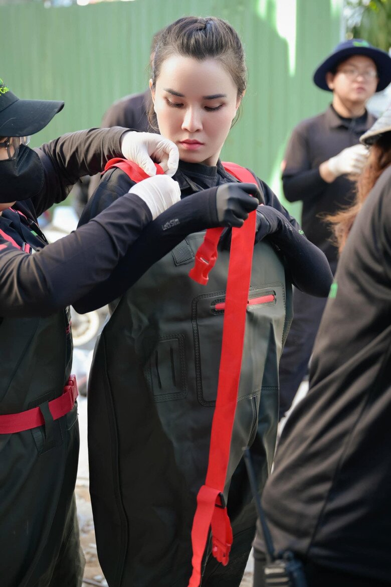 Cô gái Người Ấy Là Ai phẫu thuật đẹp nhất nhì Việt Nam và mối quan hệ thân thiết với amp;#34;chị chồng hụtamp;#34; - 21