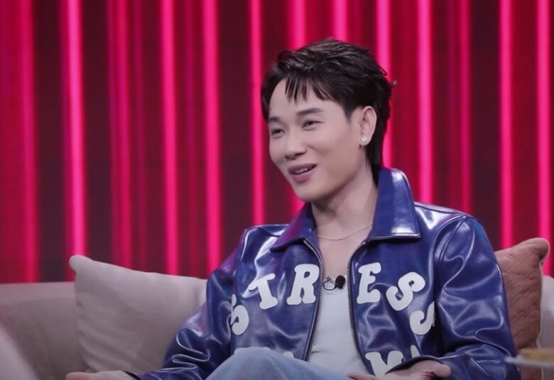 Nam ca sĩ xuất hiện trên truyền hình sau thời gian vắng bóng.