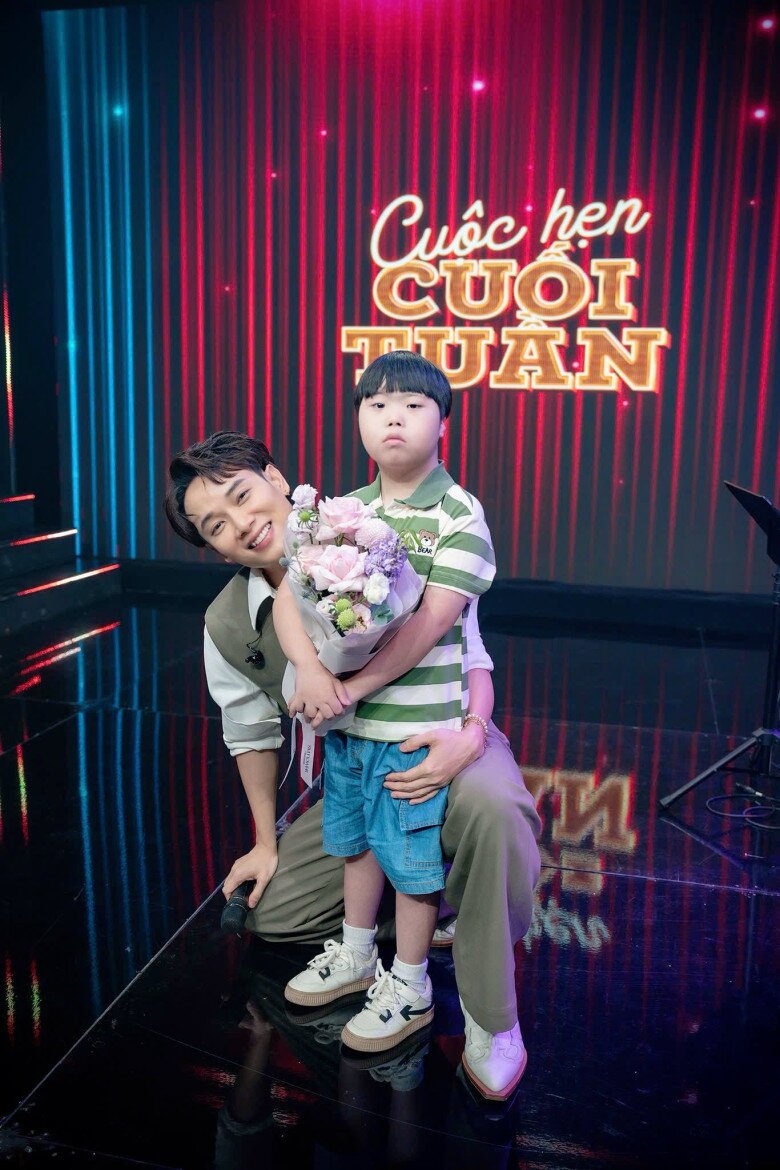 Nam ca sĩ cho biết đây là một kỷ niệm khó quên trong sự nghiệp.