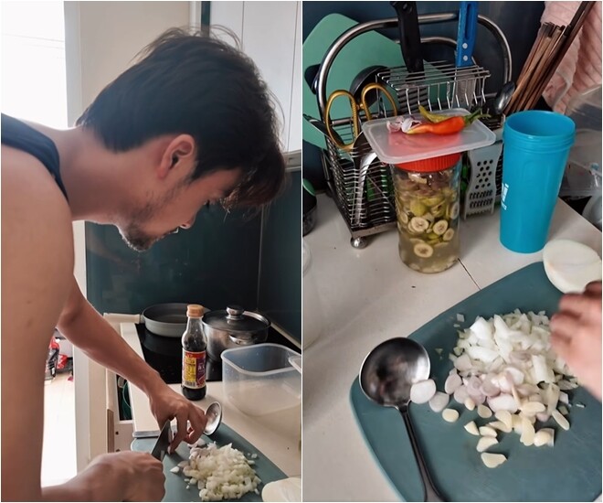 Anh Đào ngạc nhiên khi thấy chồng không đi ngủ mà lúi húi trong bếp. Anh Tuấn chăm chú thái hành, tỏi và hành tây, trong khi vợ đứng quay video, liên tục trêu: “Anh có biết làm không?” Những nguyên liệu quen thuộc như hành tây, hành tím, tỏi, ớt... được bày gọn gàng chuẩn bị cho phần nước ngâm. Cô vợ thắc mắc: “Trong nguyên liệu có hẹ à?” Ngoài hẹ còn có hành lá.