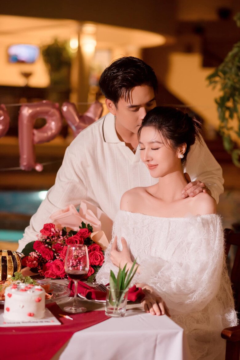 Vợ chồng Hồ Quang Hiếu có cuộc sống hôn nhân êm ấm.