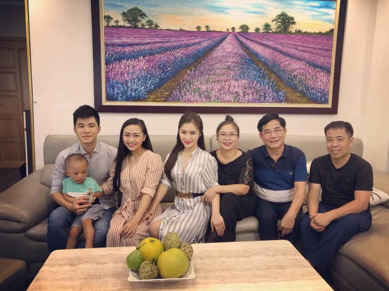 NSND Tiến Dũng vui khi con gái đi du học về có kết quả tốt hơn trong kỹ thuật hát.