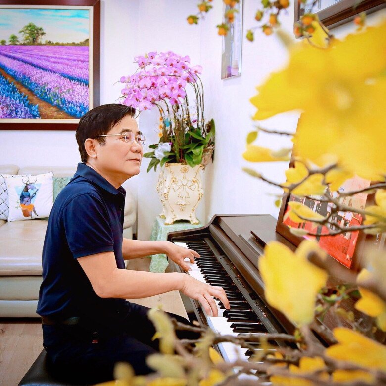 NSND Phạm Tiến Dũng - bố ruột Hương Tràm.