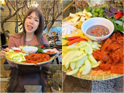 Bếp Eva - Vợ Mạnh Trường vừa cắn ớt vừa ăn món đặc sản "đỉnh của chóp", nam diễn viên trêu loài vật này sắp "tuyệt chủng"