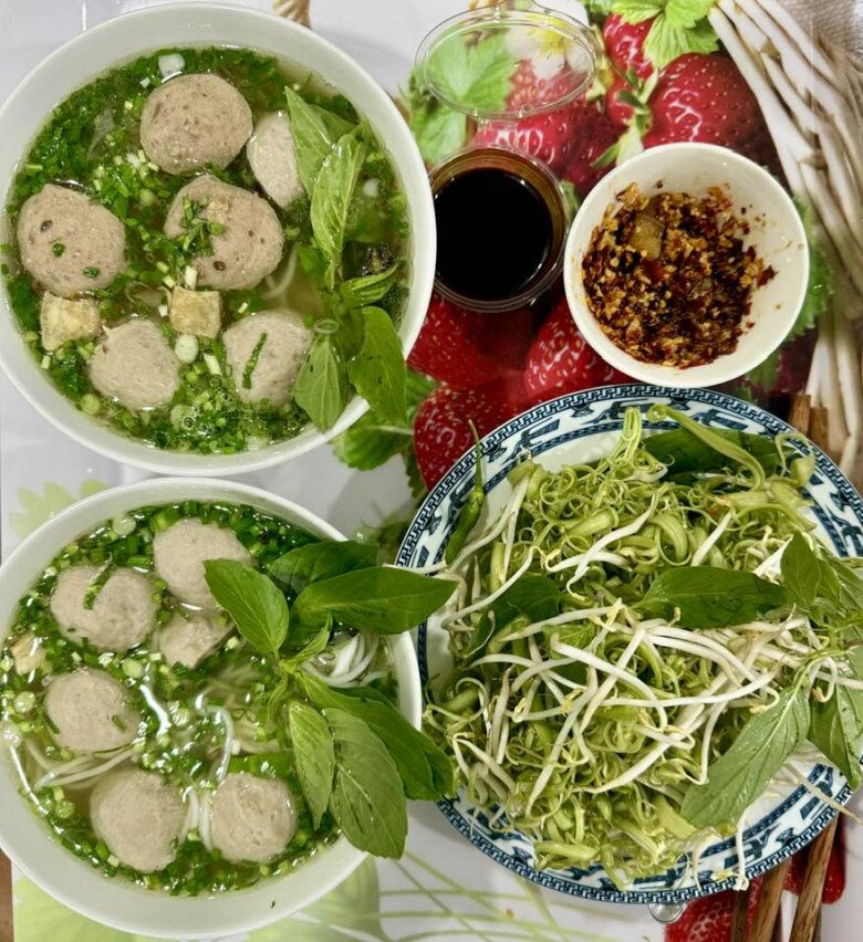 NSND Việt Anh khoe bữa cơm đạm bạc nhưng mọi người đều nhận xét: amp;#34;Nhiều đạm tốn bạcamp;#34; - 8