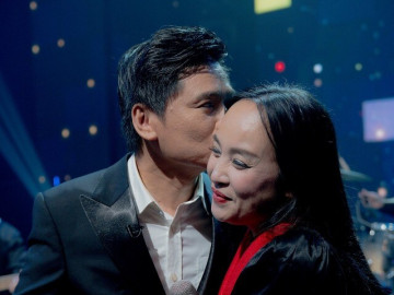 Cặp vợ chồng cùng là NSND: Tấn Minh - Thu Huyền yêu nhau tất cả đều bất ngờ, mặt chồng biến sắc là vợ im
