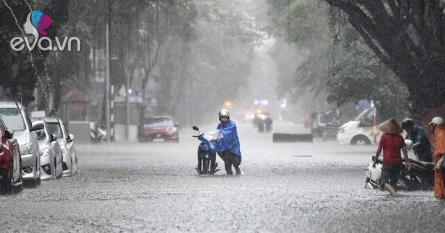 Tin tức 24h: Đợt mưa dông diện rộng ở miền Bắc bắt đầu, nhiệt độ ở Hà Nội sẽ giảm ra sao?