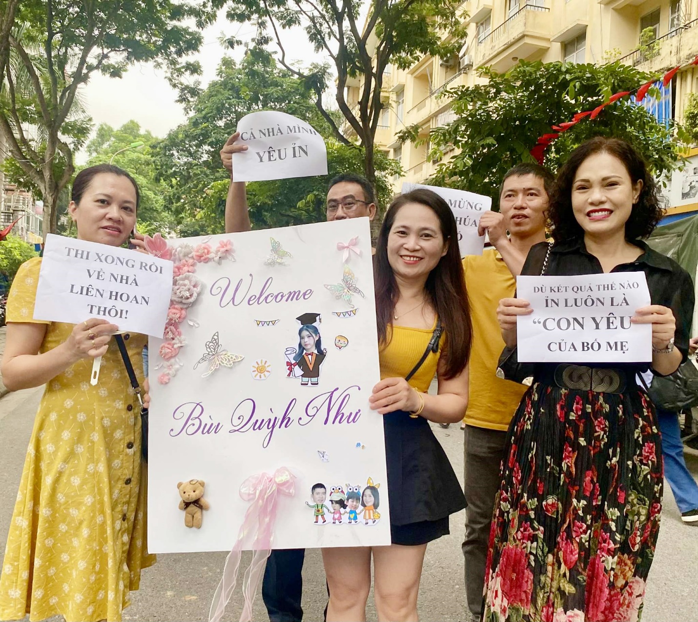 Gia đình tiếp thêm động lực cho con trong kỳ thi quan trọng