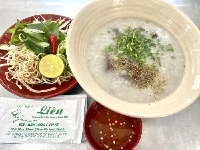 Quán là điểm đến của nhiều thực khách