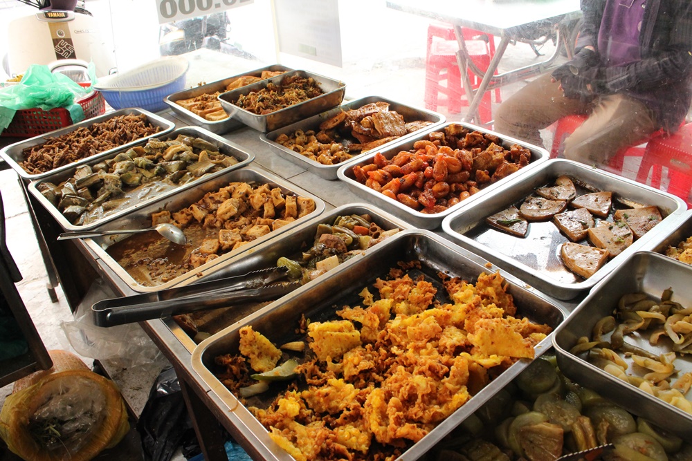 Những món chay đa dạng phụ vụ thực khách