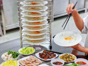 Lifestyle - Món ăn “tốn đĩa nhất Việt Nam” có gì hấp dẫn? Hương vị ngon đến thế nào mà khách vừa ăn vừa đếm đĩa? 