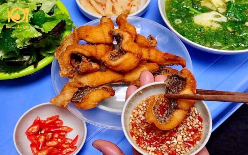 Đến Hà Nội đừng quên thưởng thức bún cá chấm
