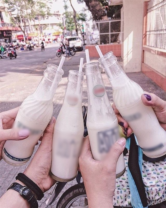 Địa chỉ: 57 Nguyễn Biểu, phường 1, quận 5