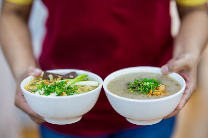 Cháo vịt là món ăn dân dã thơm ngon