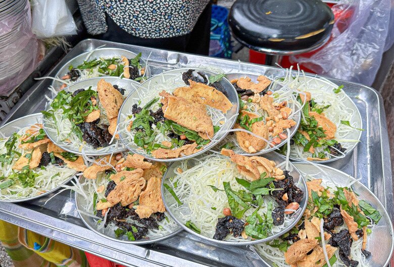 Gỏi bò khô nổi tiếng