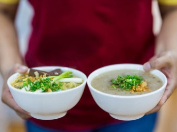 5 địa chỉ dành cho tín đồ cháo vịt ở Sài Gòn, nguyên liệu chuẩn vịt quê, quán vỉa hè chất lượng nhà hàng
