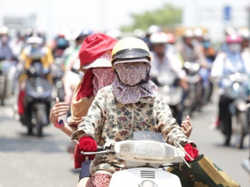 Tin tức 24h: Miền Bắc nắng nóng diện rộng, ngày mai Hà Nội nóng đỉnh điểm hơn 45 độ C