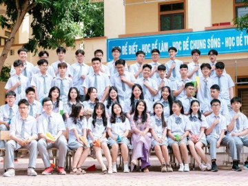 Một lớp ở Nghệ An có 6 thủ khoa, á khoa, hầu hết đỗ trường chuyên