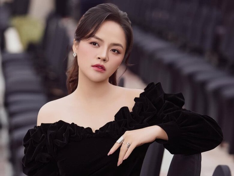 Nữ diễn viên từng đăng ký thi hoa hậu, giờ là một trong những gương mặt quen thuộc trên màn ảnh nhỏ.