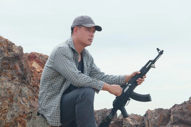 Bình Minh chia sẻ ở tuổi U50, anh sẽ hạn chế đóng cảnh nóng hơn trước đây.