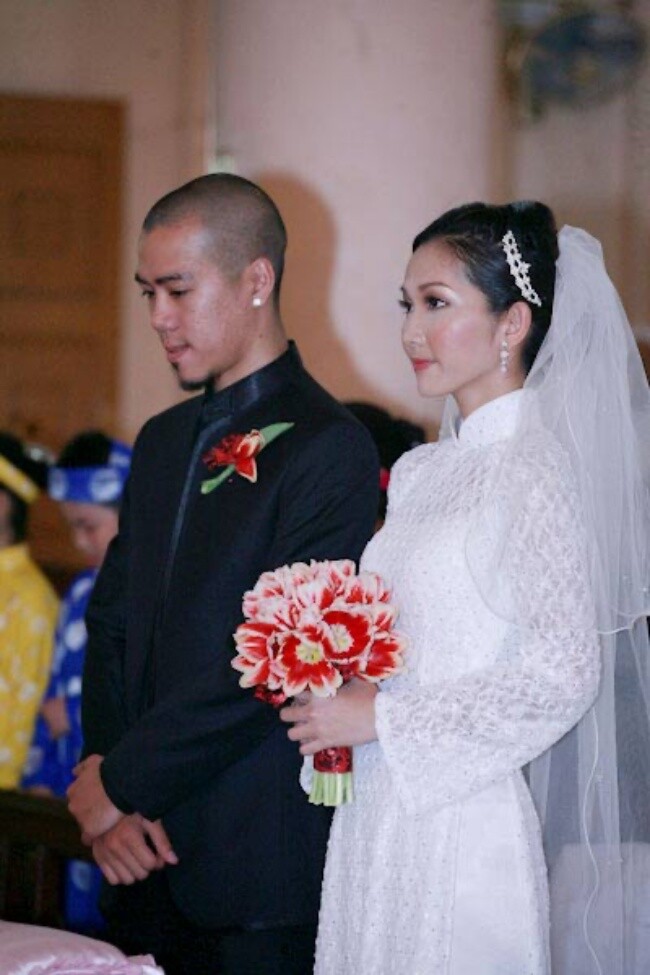 Kim Hiền và DJ Phong khiến khán giả sốc khi công bố tin chia tay chỉ sau vài tháng làm đám cưới.