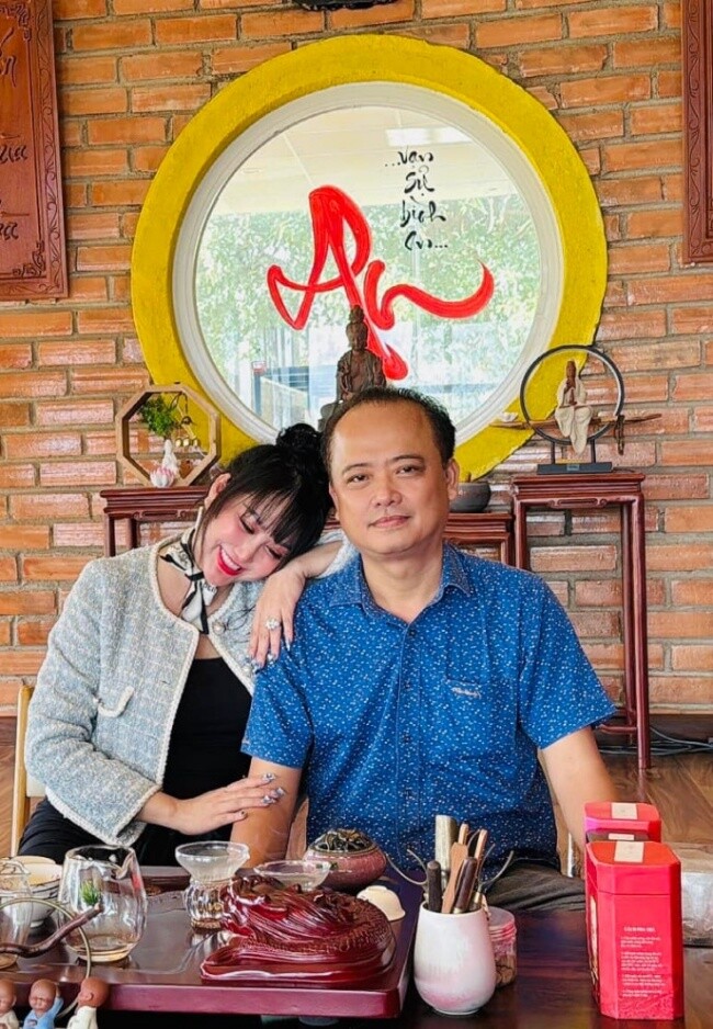 Sau 2 lần ly hôn, Phi Thanh Vân đang hạnh phúc bên bạn trai hơn tuổi.
