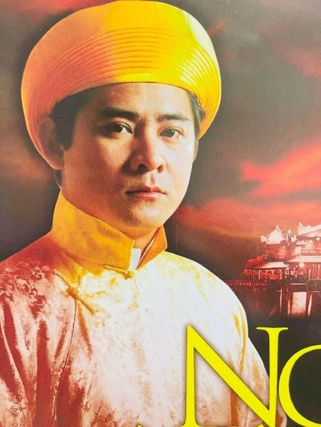 Tạo hình vua Bảo Đại của Huỳnh Anh Tuấn.