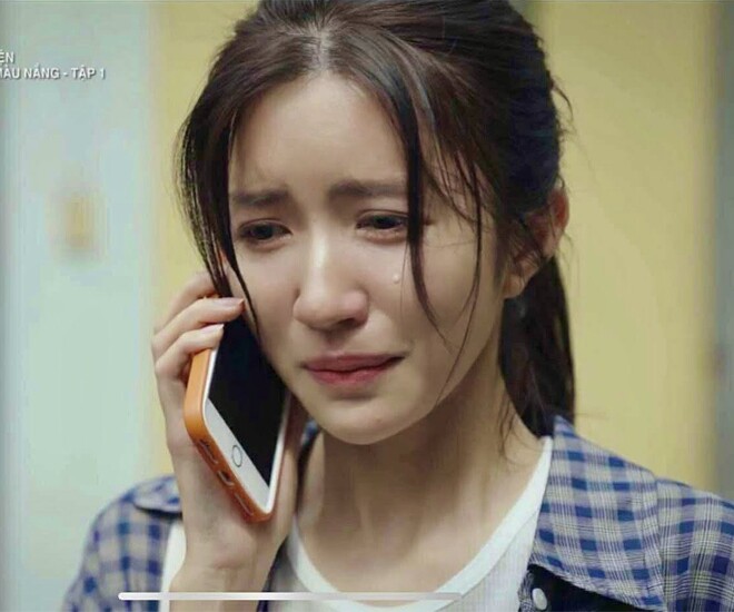 Ngọc Huyền chia sẻ phân cảnh nhân vật của cô khóc sướt mướt ở tập 1 Dịu Dàng Màu Nắng.