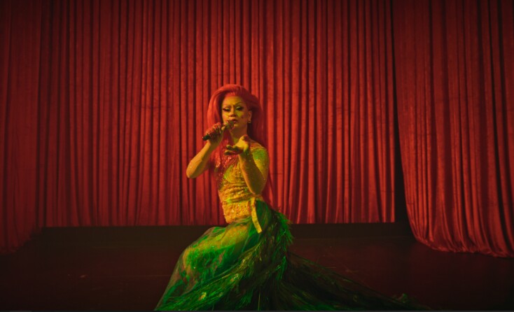 Thanh Duy hóa thân thành 1 drag queen trong phim, thừa nhận bản thân từng tổn thương vì những lời chê bai.