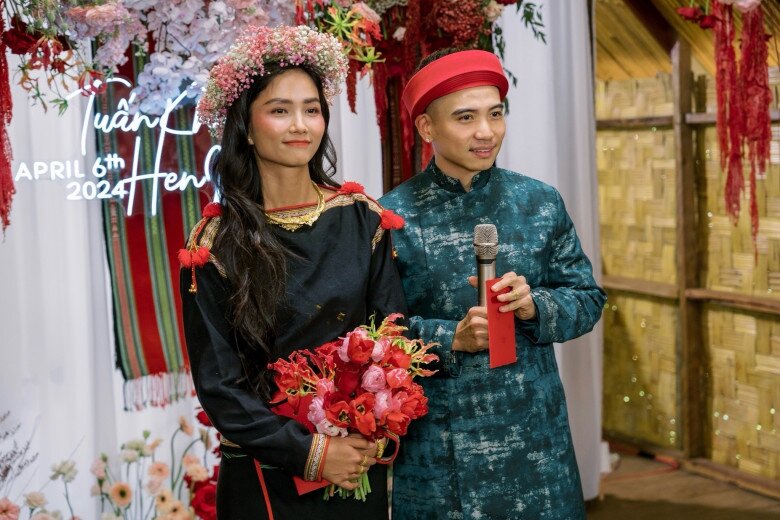 Hoa hậu H’Hen Niê từng vướng tin đồn cưới chạy bầu.
