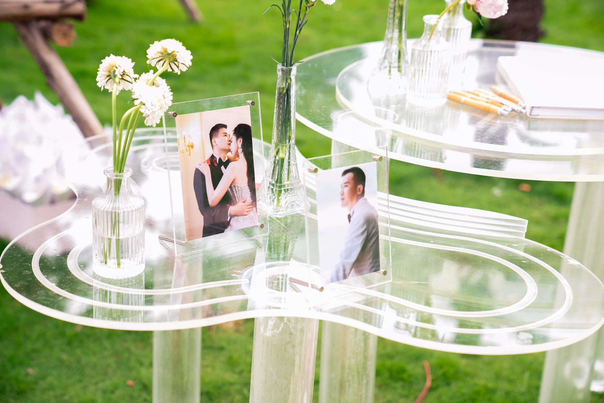 Hồ Quỳnh Hương công bố thông tin đã có con trai 2 tuổi với chồng doanh nhân kín tiếng trong tiệc cưới ở Hạ Long - 5