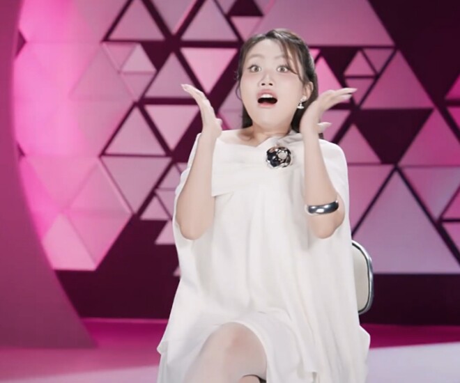 Phương Mỹ Chi hiện đang có tổng điểm cao nhất sau vòng Livestage 1.