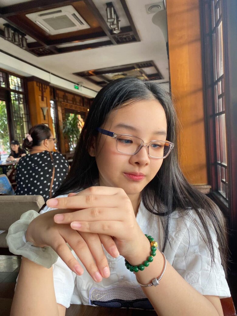 Ái nữ của Thùy Lâm thừa hưởng nhiều nét đẹp từ mẹ.