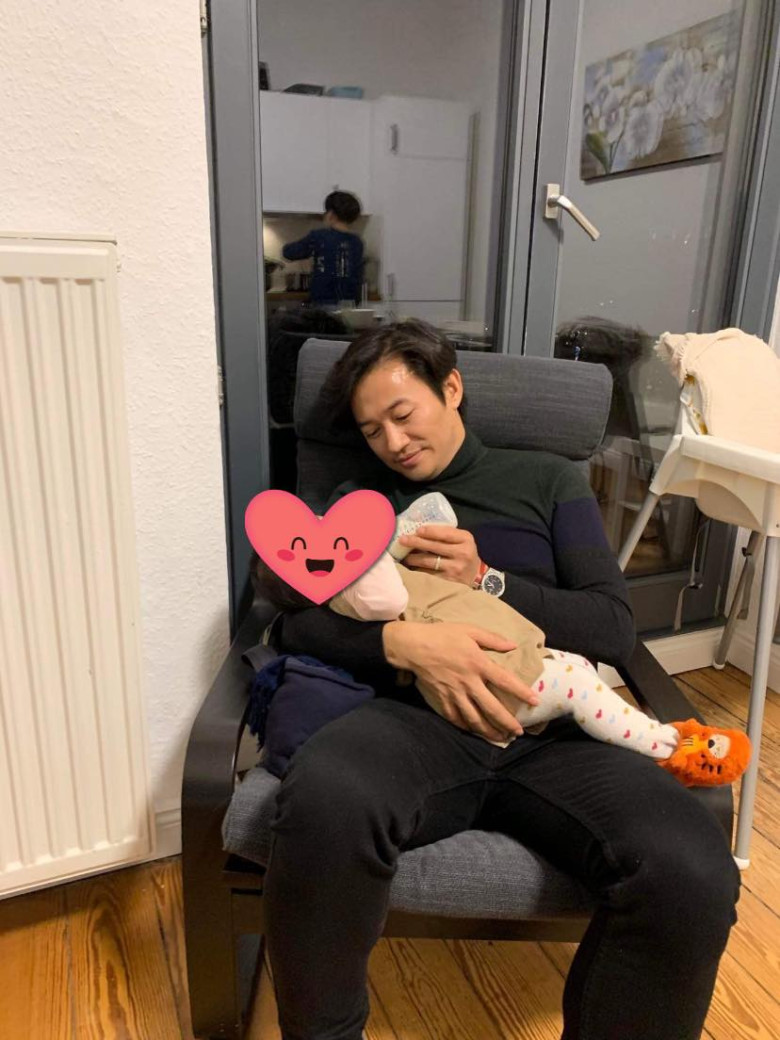 Vợ chồng NSƯT Quý Bình quyết định làm IVF để có bé Eric.