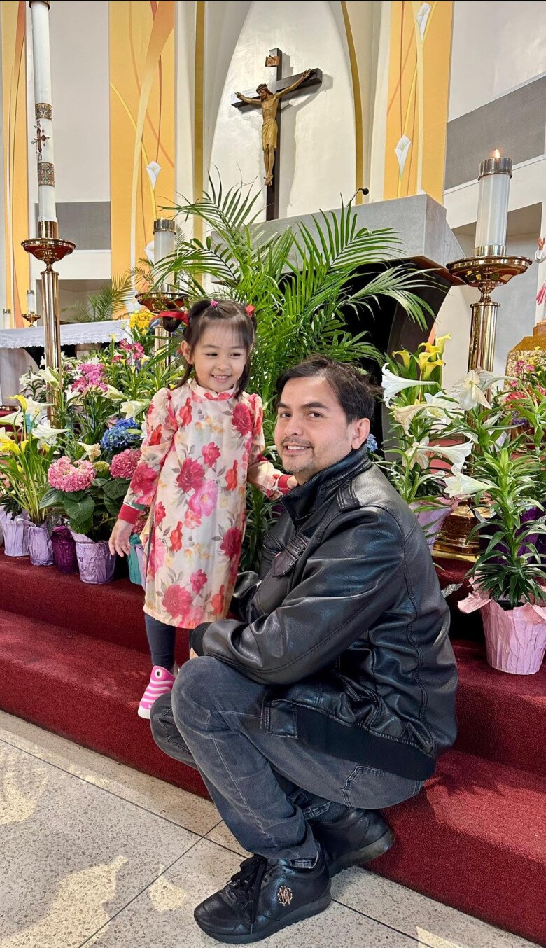 Khi còn sống, Đức Tiến rất yêu thương, chiều chuộng ái nữ.