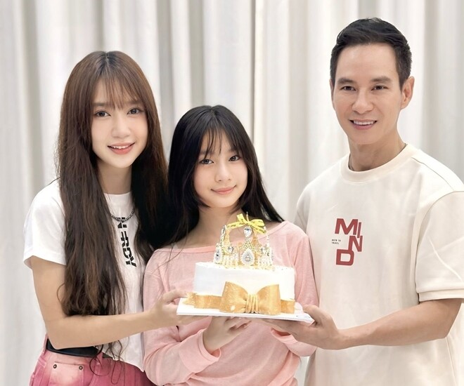 Cô bé Cherry được nhận xét là bản sao của mẹ Minh Hà.