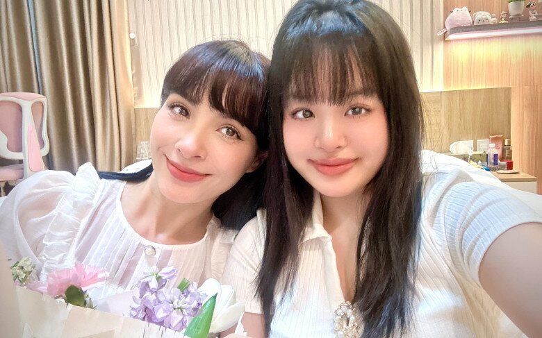 Suli có niềm đam mê với thời trang và truyền thông.