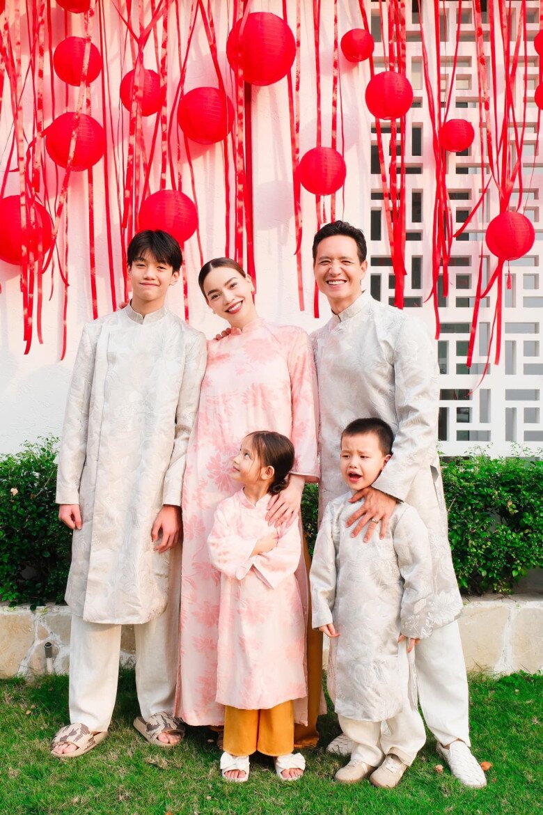 Hồ Ngọc Hà thường xuyên chia sẻ hình ảnh gia đình hạnh phúc.