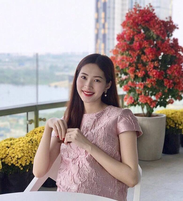 Bức ảnh hiếm hoi của Đặng Thu Thảo được cho là chụp khi mang bầu.