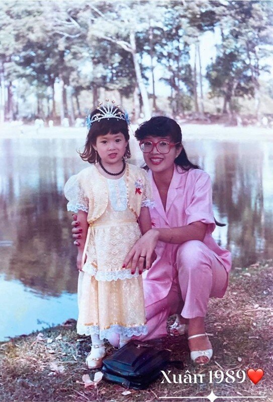 Nữ diễn viên thừa hưởng nhiều nét đẹp của mẹ.
